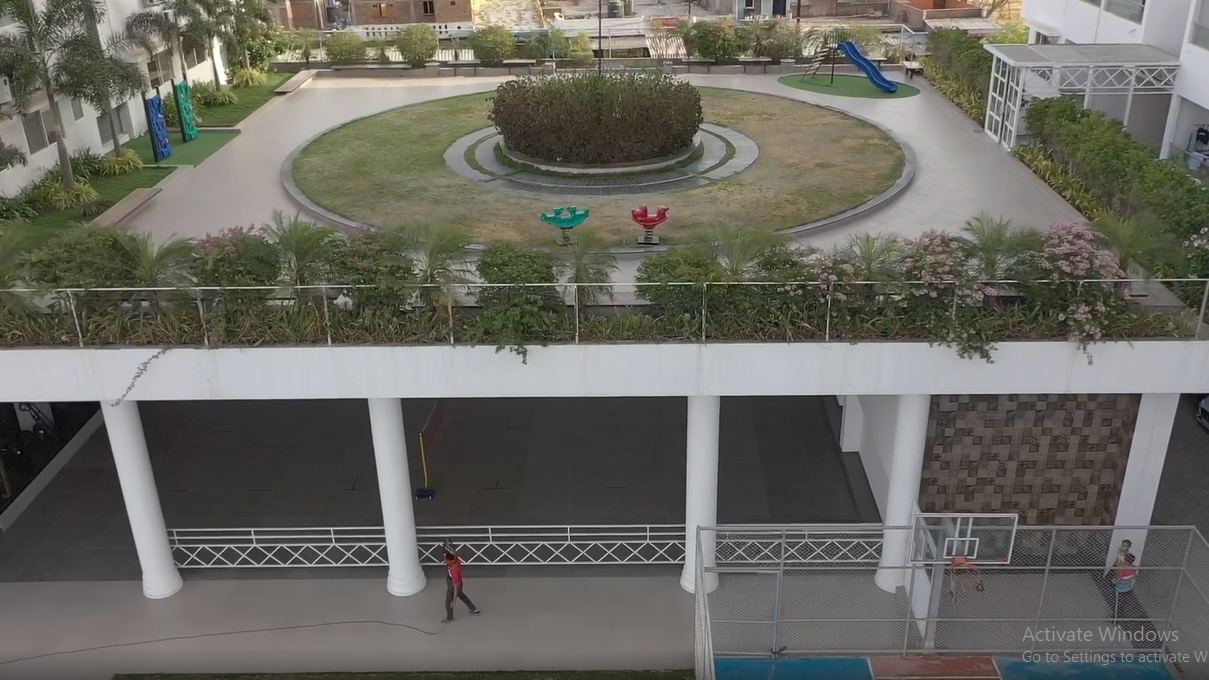 Podium Garden Amenity